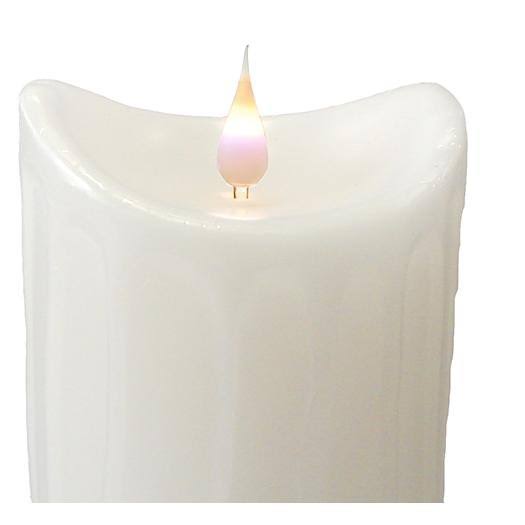 White LED Pillar Candle with Moving Flame I7555