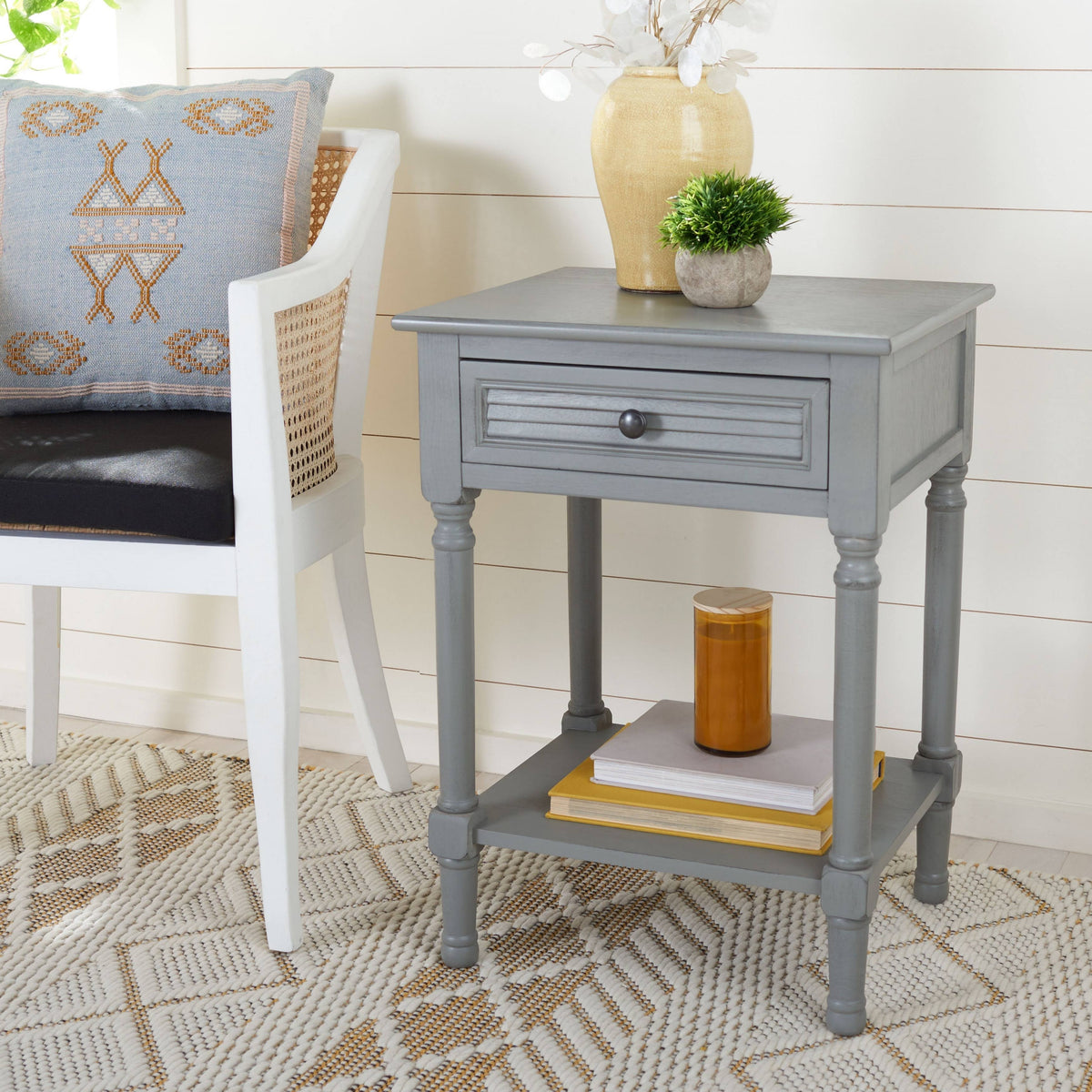 Distressed Grey 1 Drawer Accent Table N7714