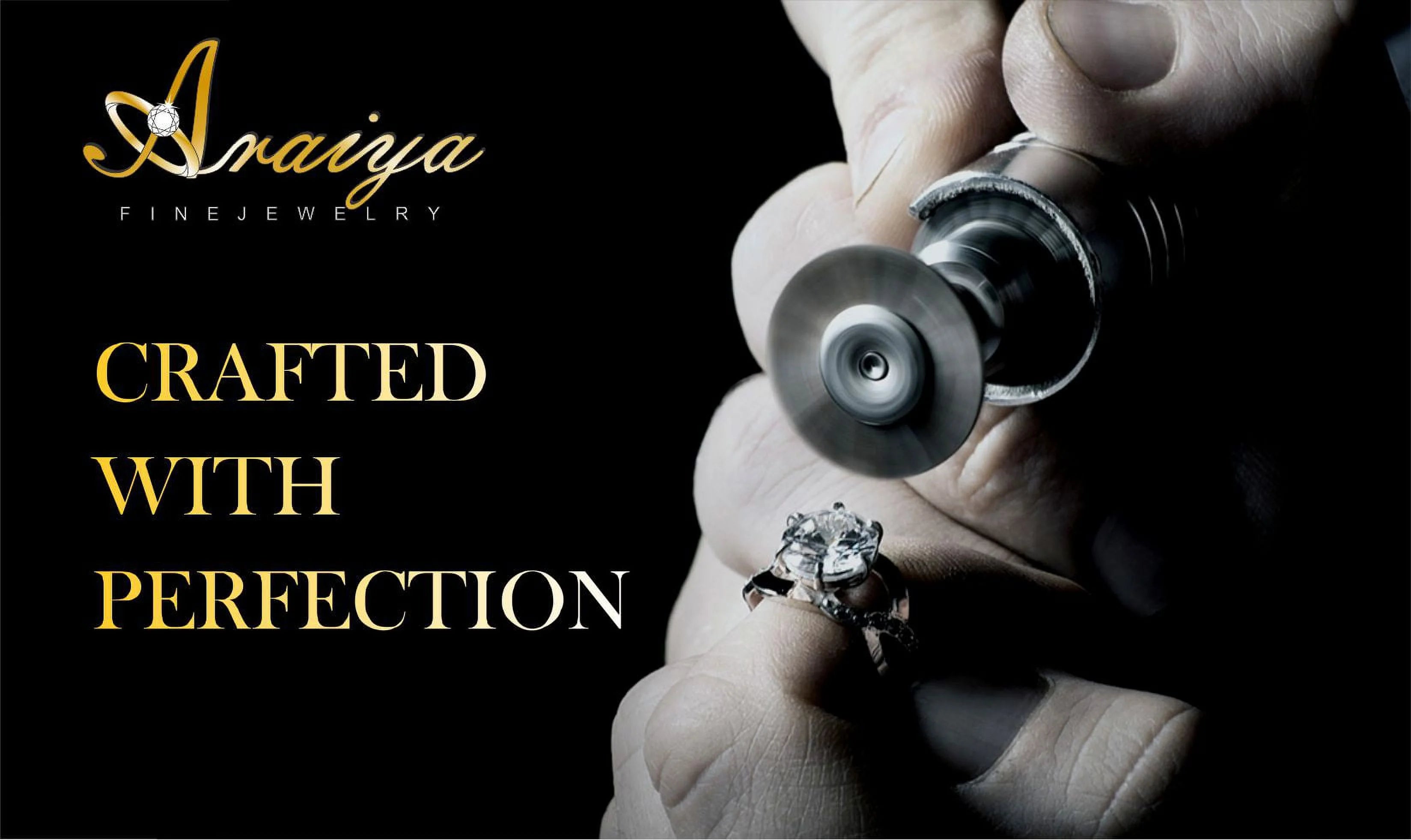 10K White Gold Round Diamond Stud Earrings C7473