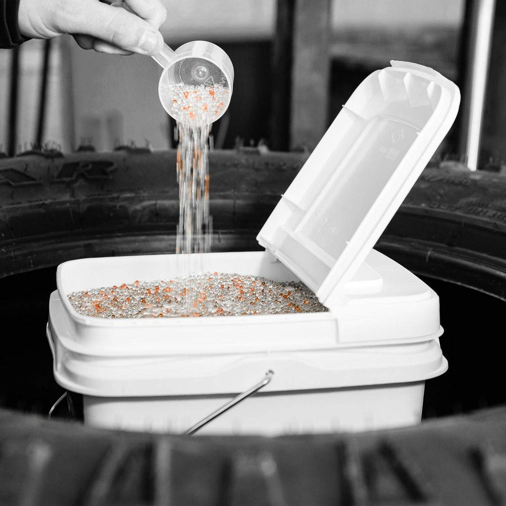 Tire Balancing Beads Bulk Tub 17.6 lb. with Scoop D72354