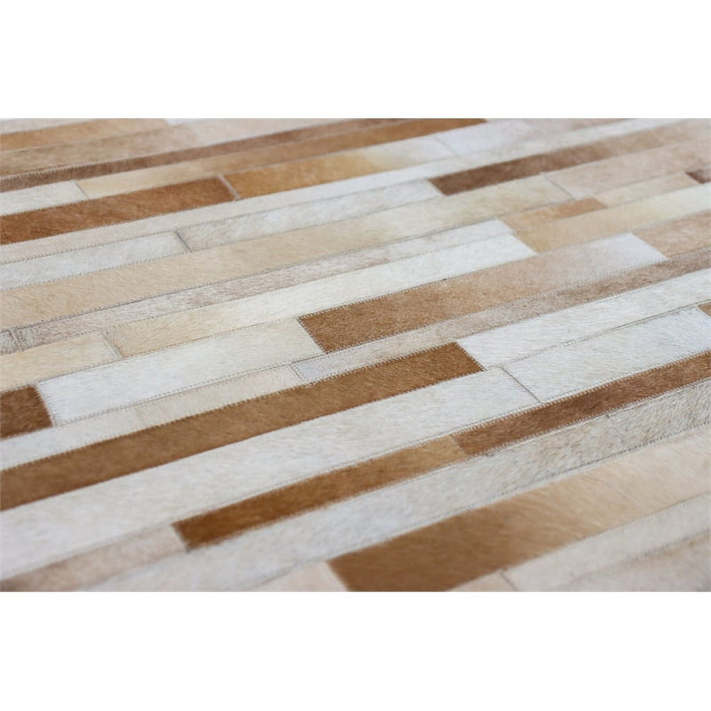 Camel 4' X 6' Area Rug I22995