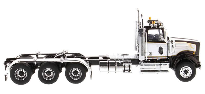 1/50 Diecast Western Star 4900 Tridem Tractor D98137