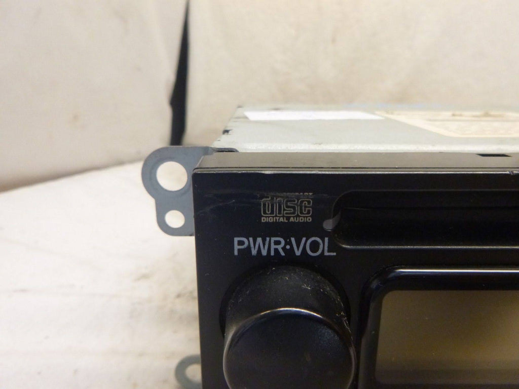 Single Disc CD Cassette Player G8821