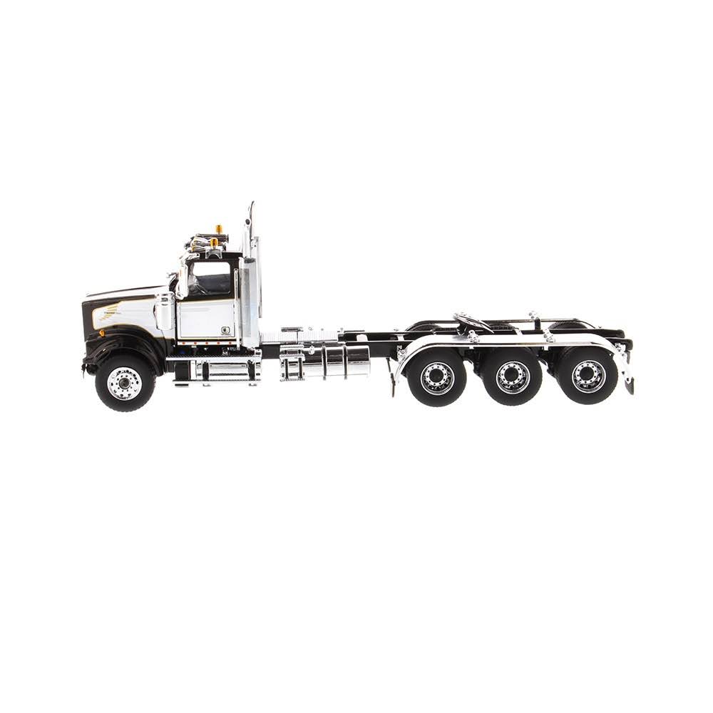 1/50 Diecast Western Star 4900 Tridem Tractor D98137