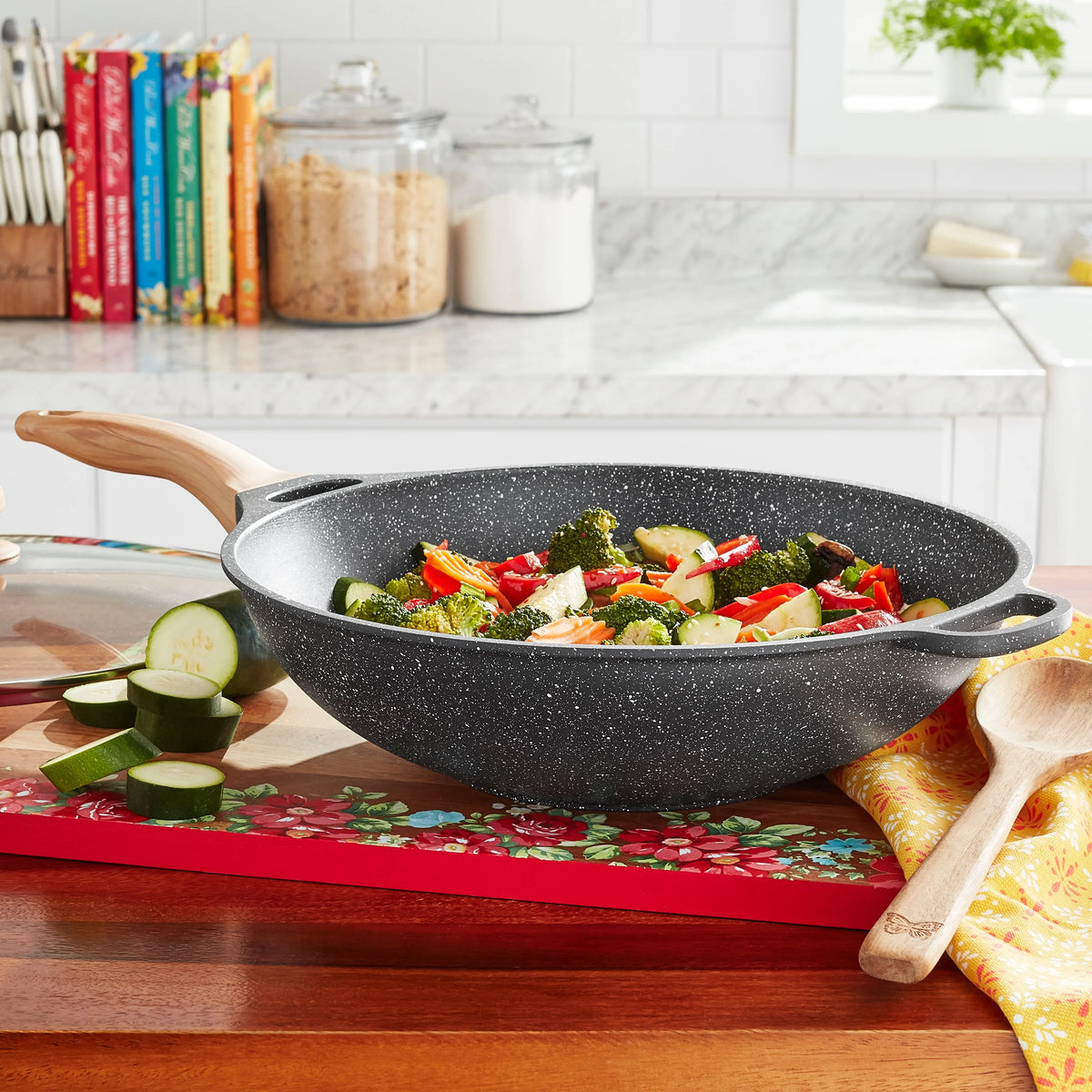 Charcoal Speckle 14-Inch Cast Aluminum Wok T868