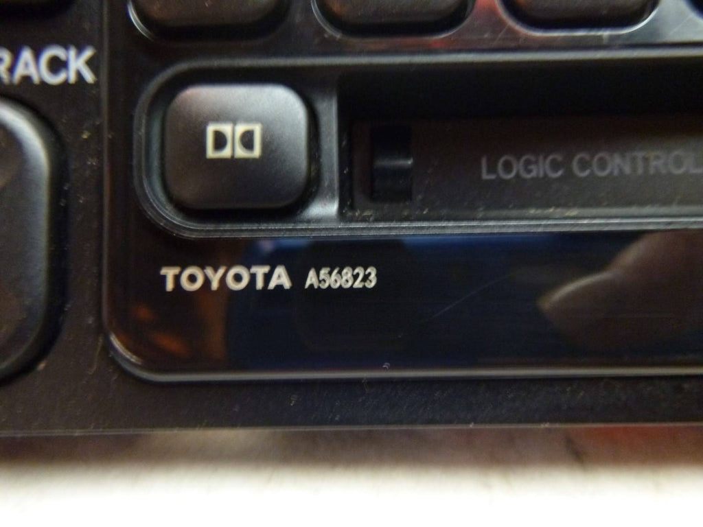 Single Disc CD Cassette Player G8821
