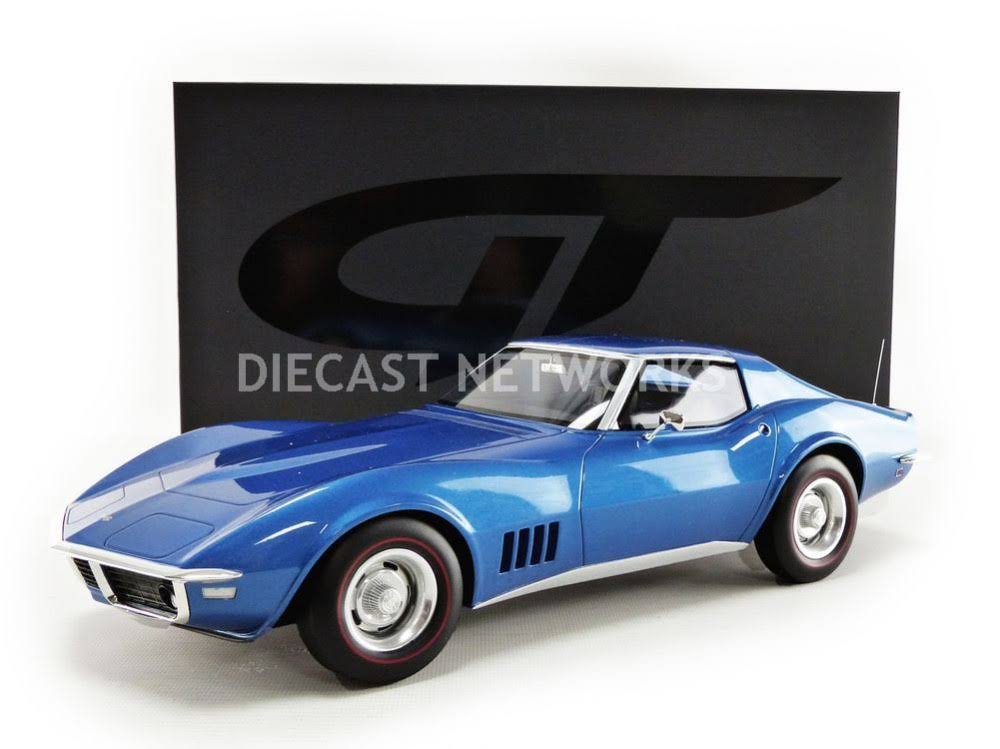 Le Mans Blue Metallic 1/12 Model Car W924