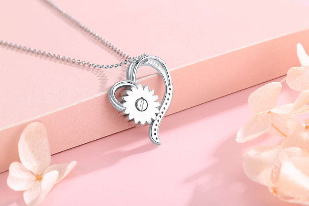 Heart Daisy Urn Necklace 925 Sterling Silver Pendant Necklace M1541