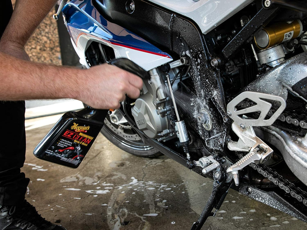 Motorcycle Care Kit for Cleaning and Detailing O1315