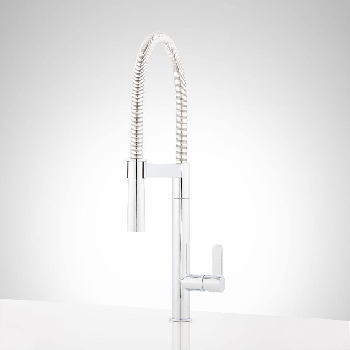 Chrome Single-Hole Kitchen Faucet with Pull-Down Spring Spout R21954