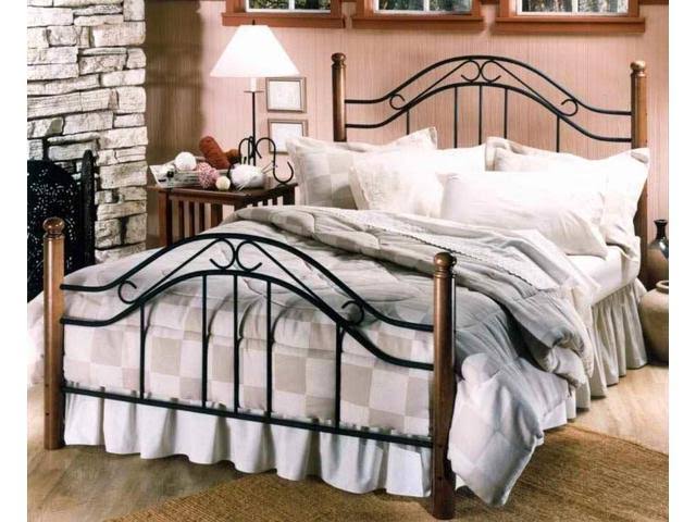 Queen Winsloh Bed R610