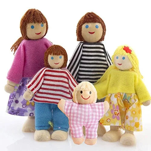 Wooden Dolls Playset Set of 7-Piece K263